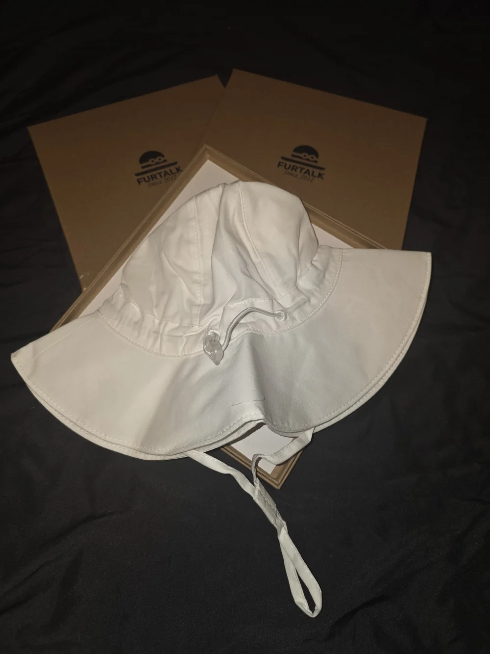 White Wide-Brim Sun Hat with Chin Strap
